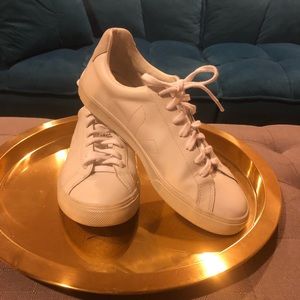 Veja esplar leather white